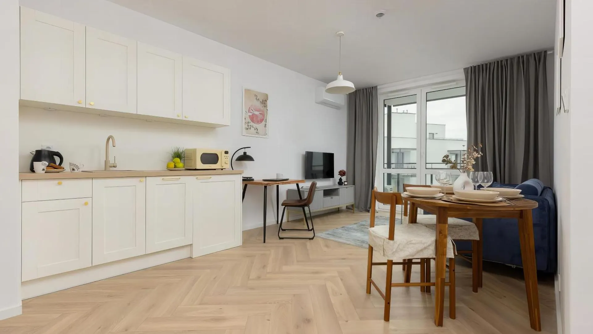 L27 Aparthotel Warsaw Apartment