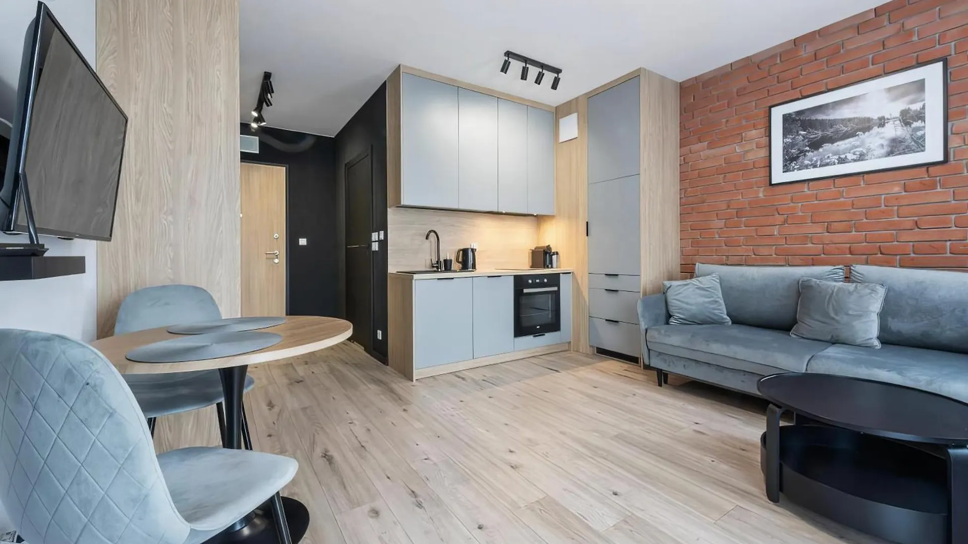 L27 Aparthotel Варшава Апартаменты
